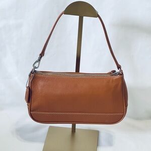 Coach Vintage Hampton Demi Leather Bag